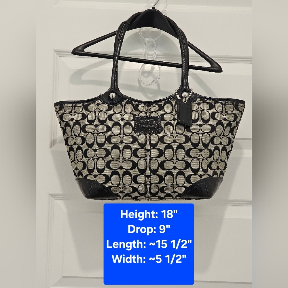 Coach Vintage Signature "C" Tote Bag with hang tag, GUC